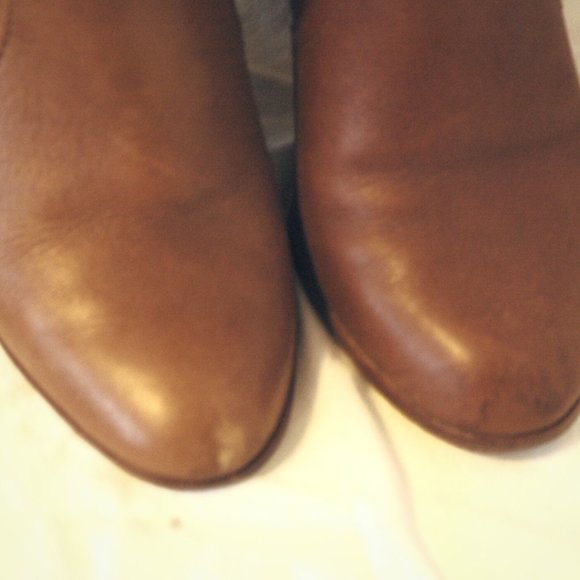 Coach Hattie Camel Brown Gold Leather Ankle Boot - Picture 4 of 4